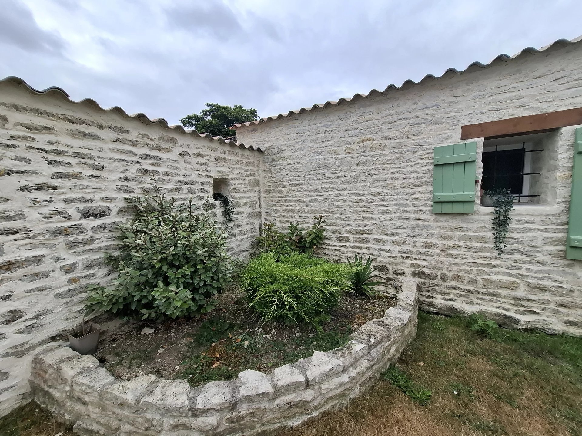 Charming Village Home in Paizay-le-Chapt, Poitou-Charentes – France – BVI81827