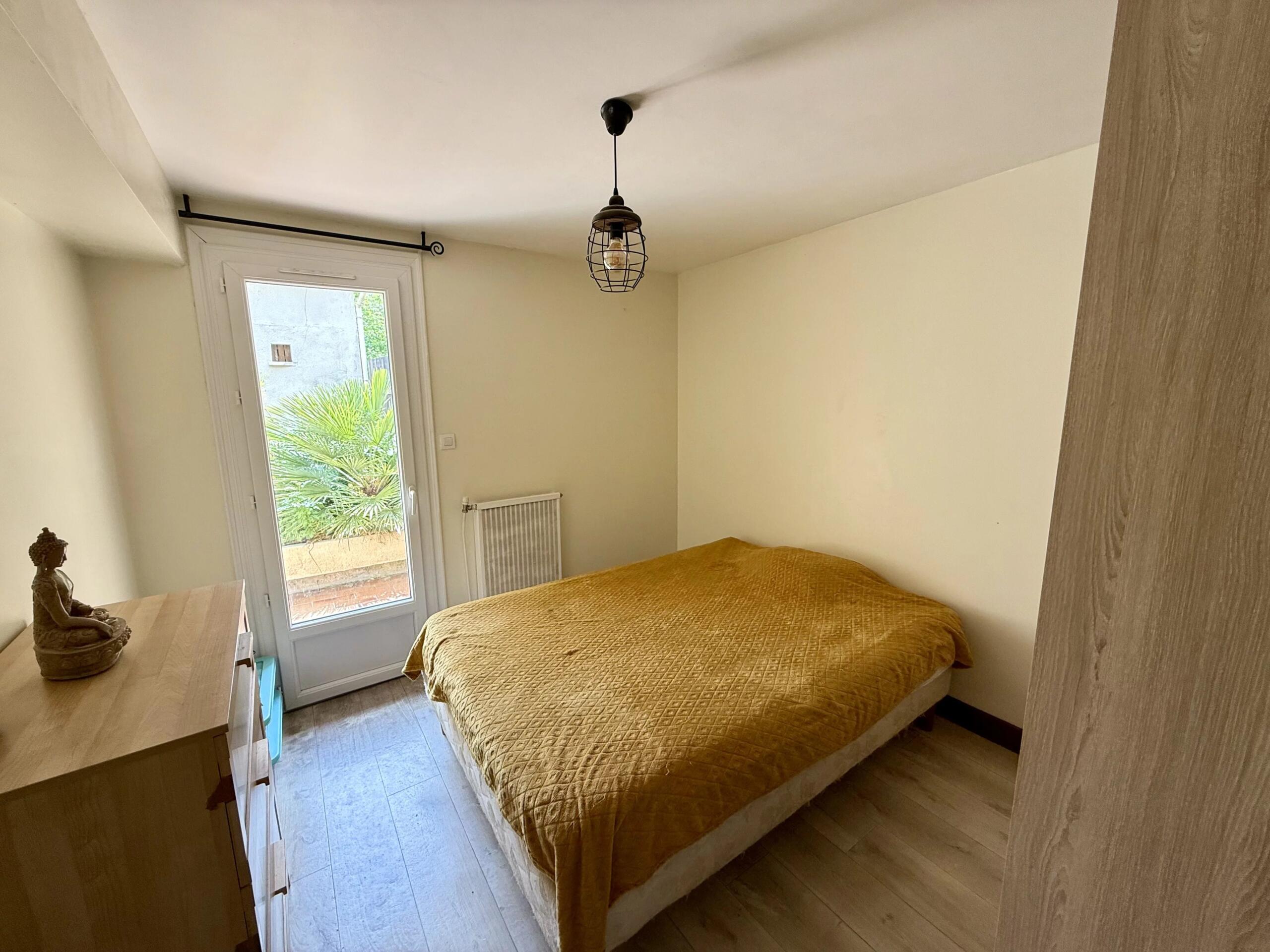 Countryside Farmhouse with Outbuildings and Over 1 Hectare of Land, Aquitaine – France – BVI78382