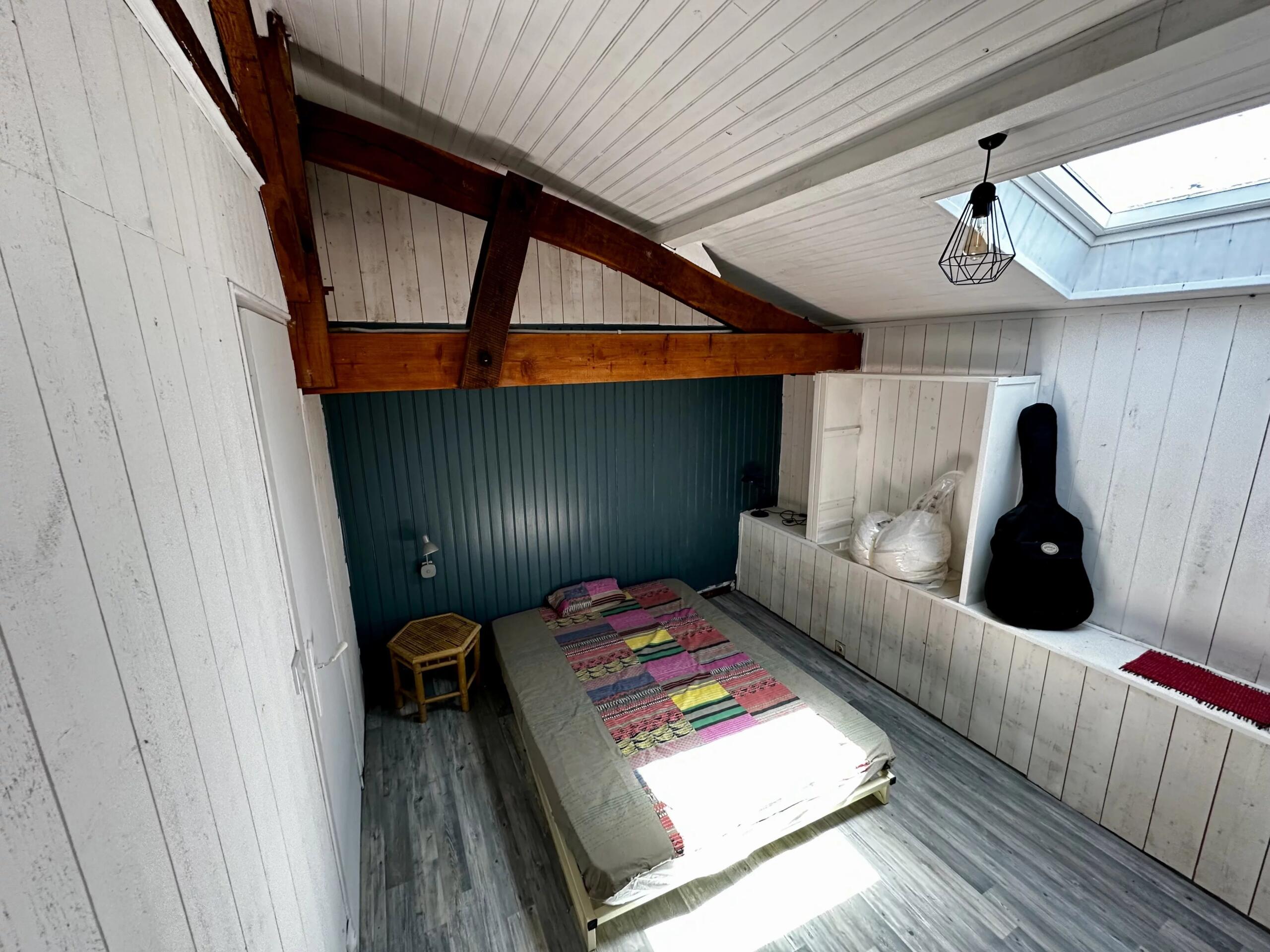 Countryside Farmhouse with Outbuildings and Over 1 Hectare of Land, Aquitaine – France – BVI78382