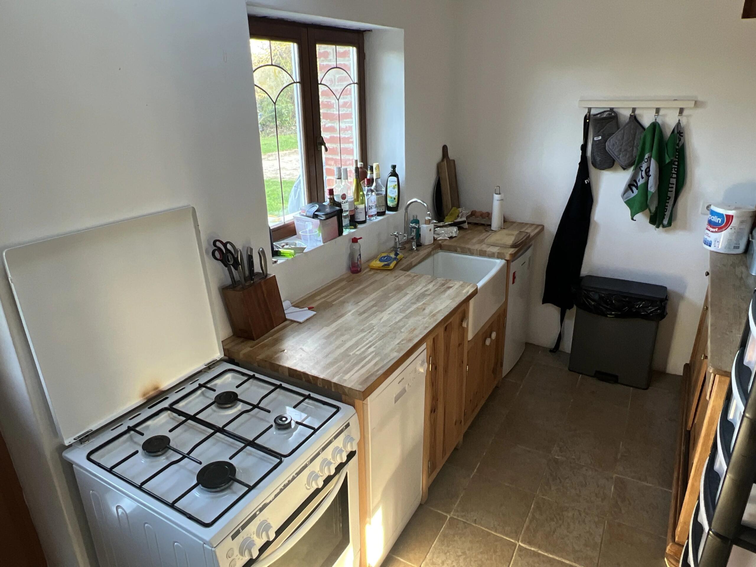 Charming detached two bedroom village house with large barn, Limousin – France – BVI83942