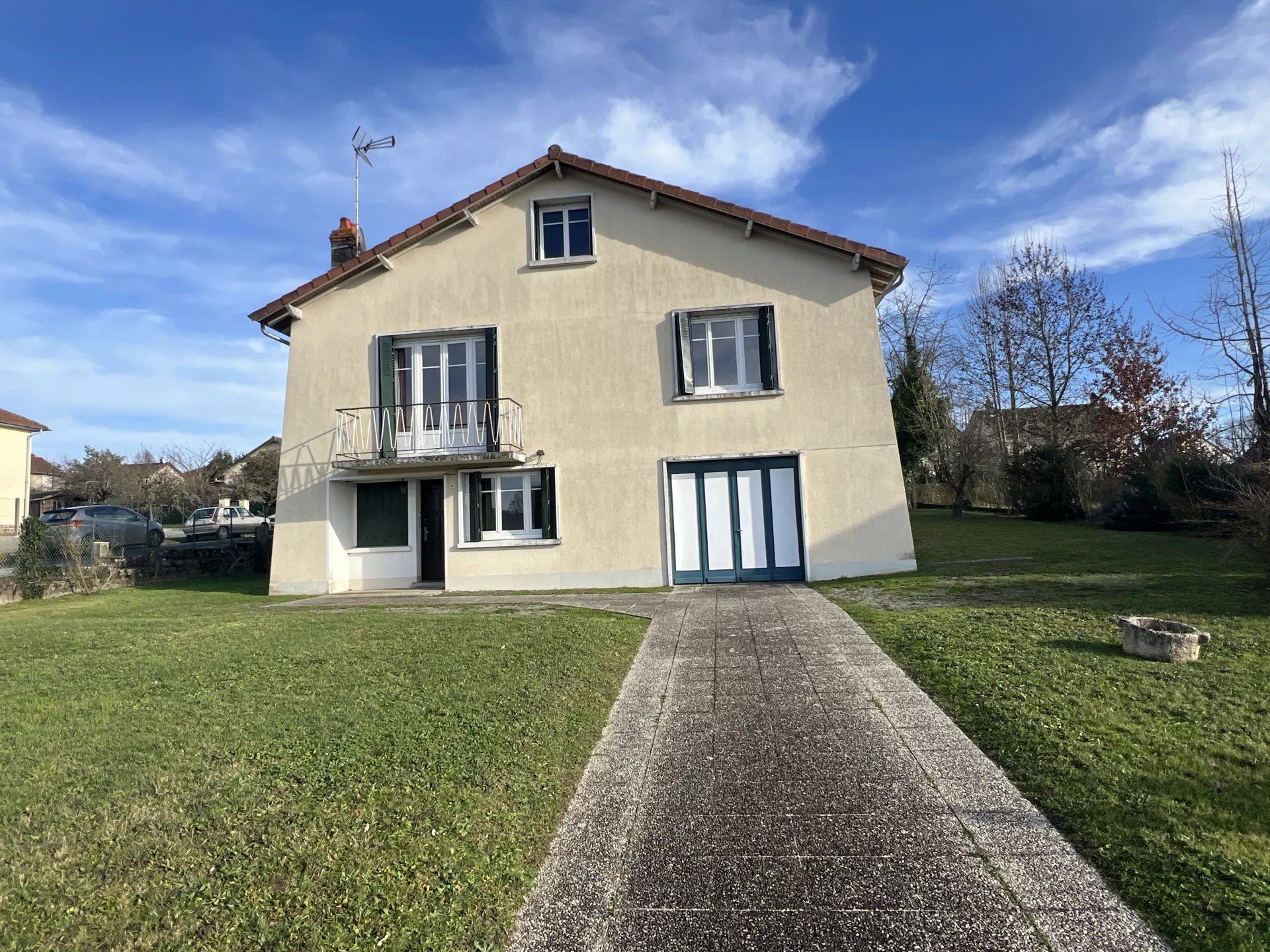 Detached house in the centre of the town with great views, Limousin – France – BVI83886
