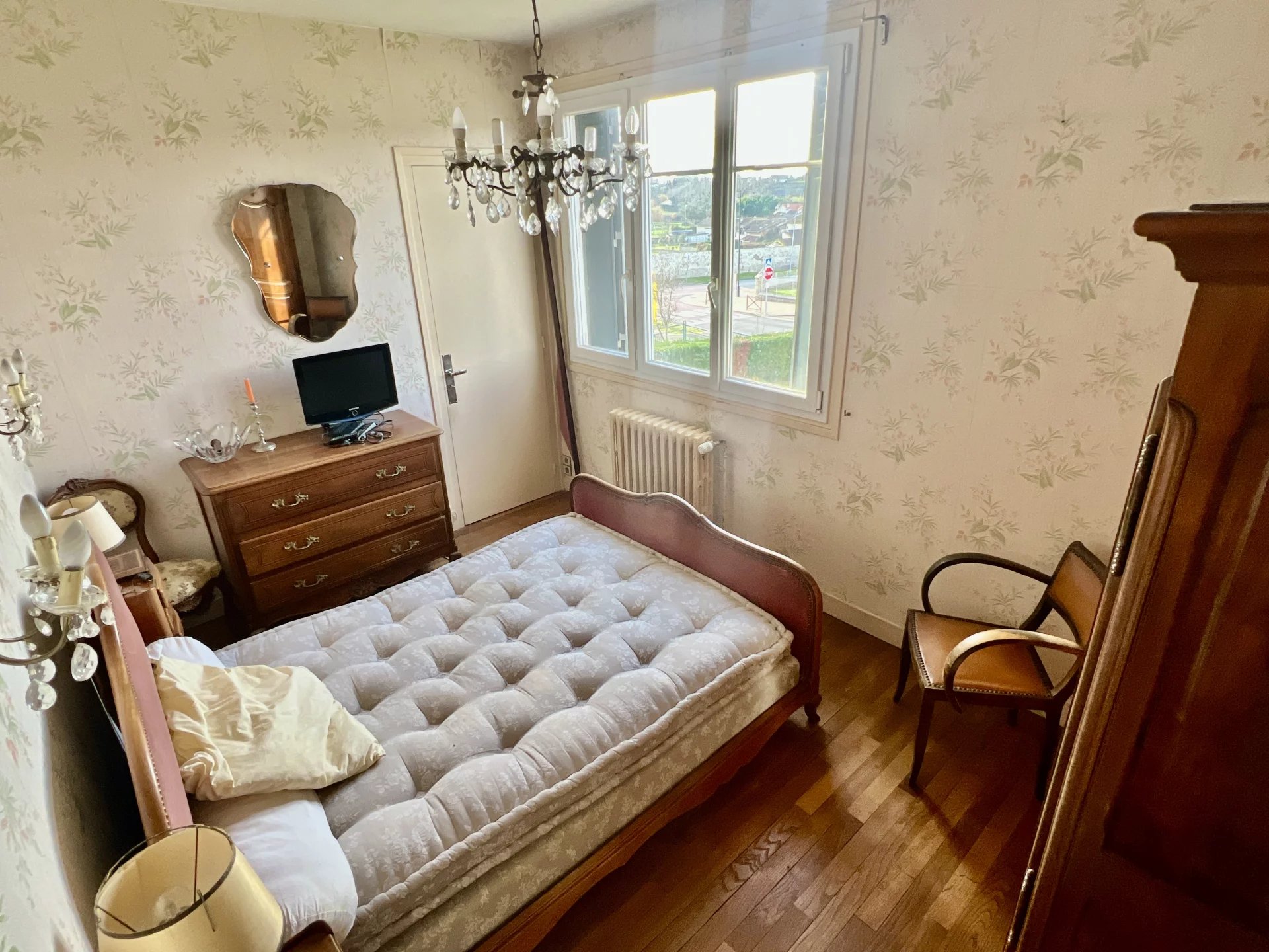 Detached house in the centre of the town with great views, Limousin – France – BVI83886