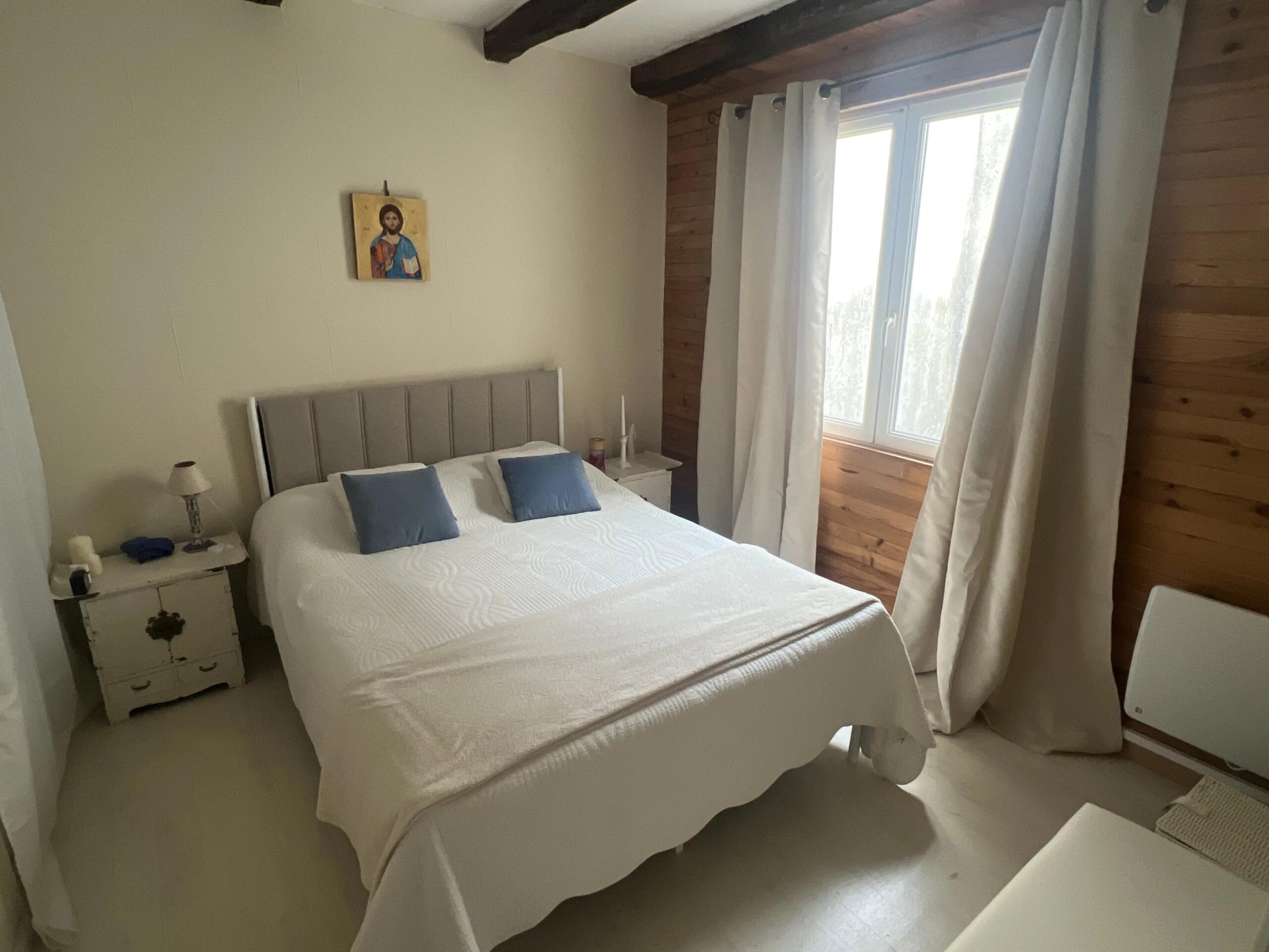 Renovated house in the centre of a lively village, Poitou-Charentes – France – BVI83952