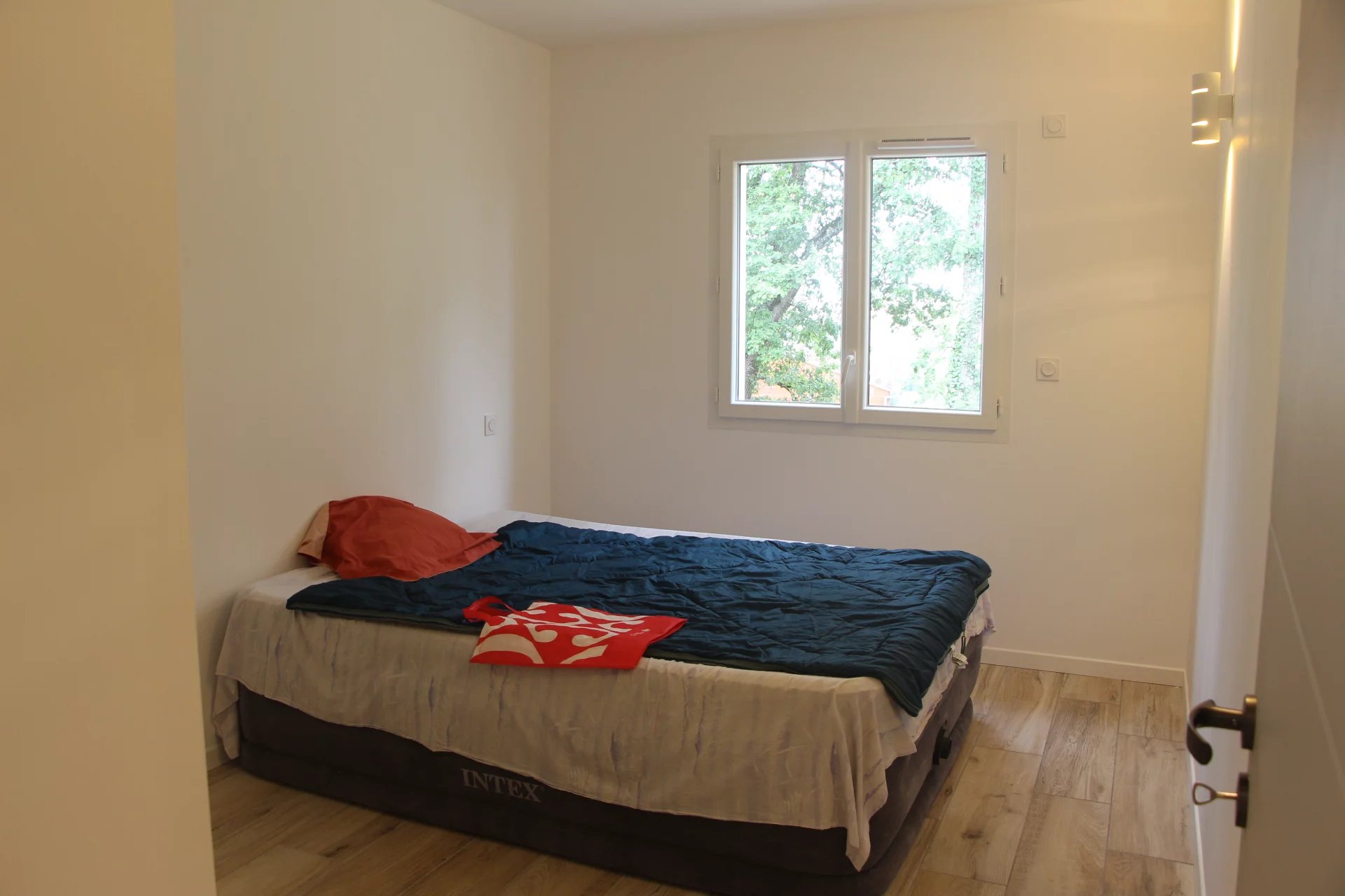 The Perfect Family Home — Modern, Spacious and Ready to Move Into, Midi-Pyrénées – France – BVI81760