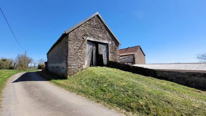 Farm with nearly 9 acres of land and possibilty to buy more, Midi-Pyrénées – France – BVI83694