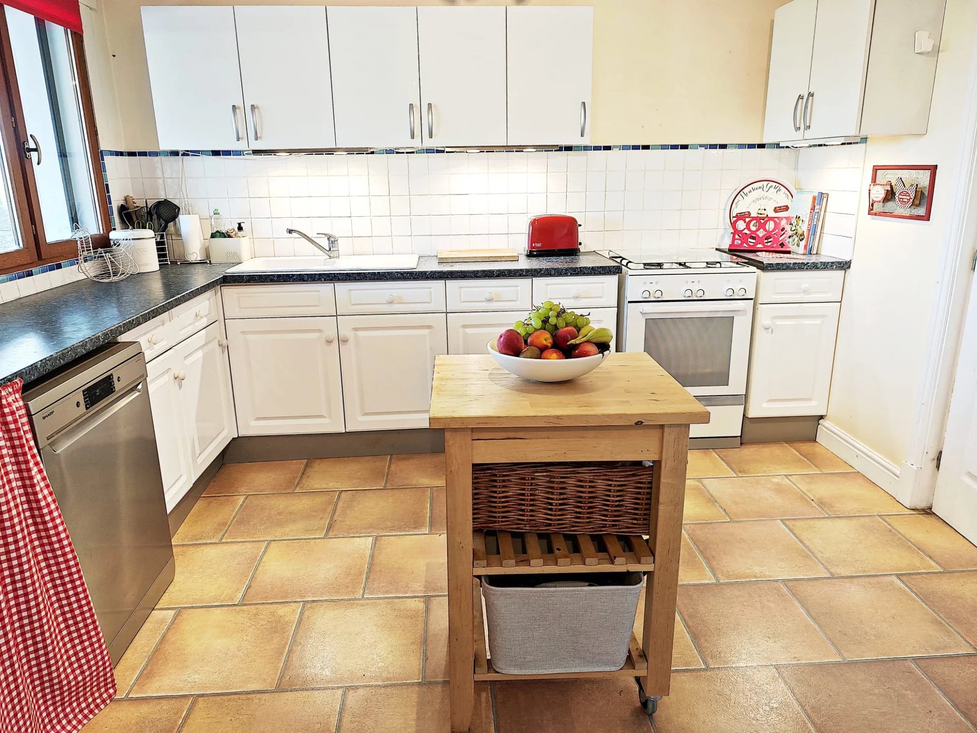 Granes: Contemporary single storey villa with the most stunning views, Languedoc-Roussillon – France – BVI81825