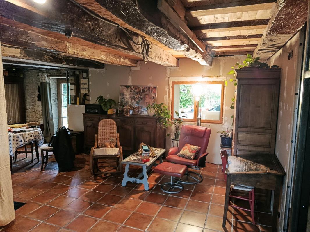 2 bedroom maison in Lacour, Tarn-et-Garonne, France