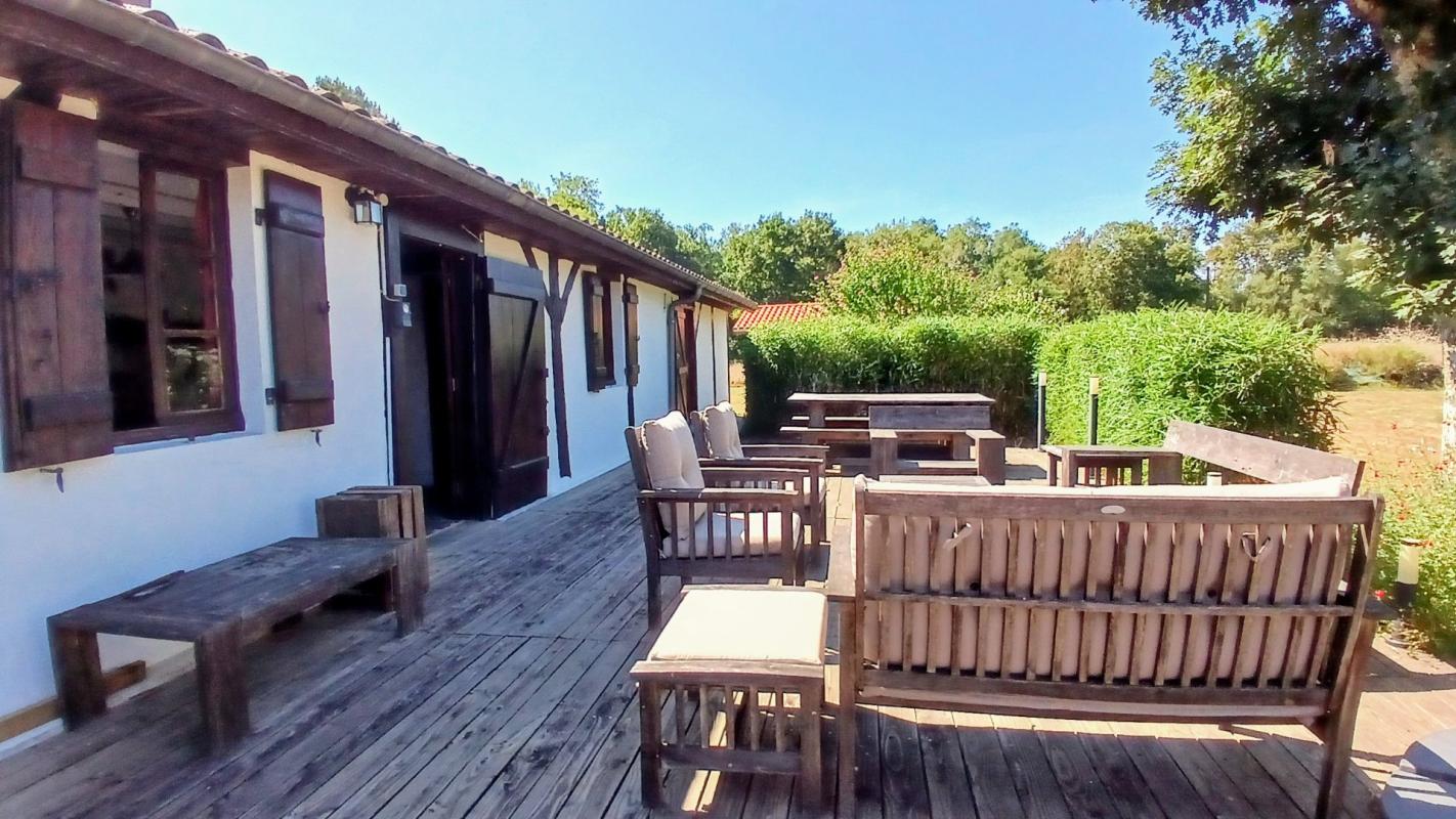 4 bedroom maison in Luglon, Landes, France