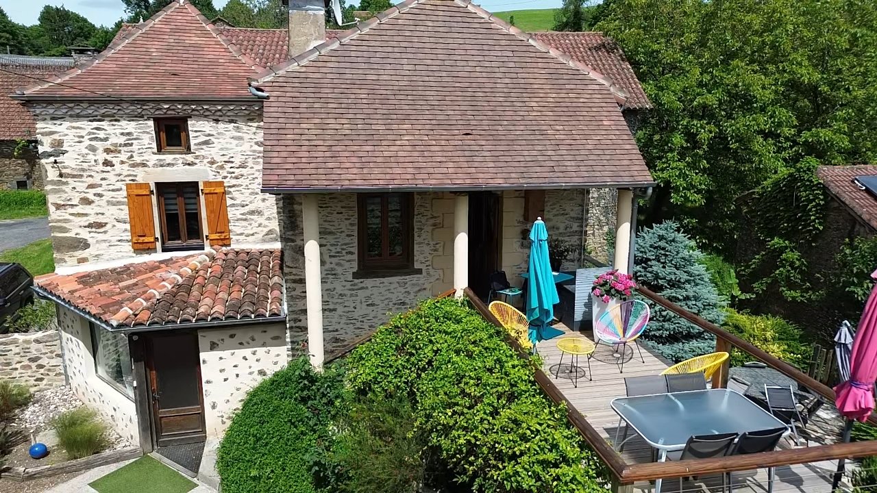 4 bedroom maison in Frayssinhes, Lot, France