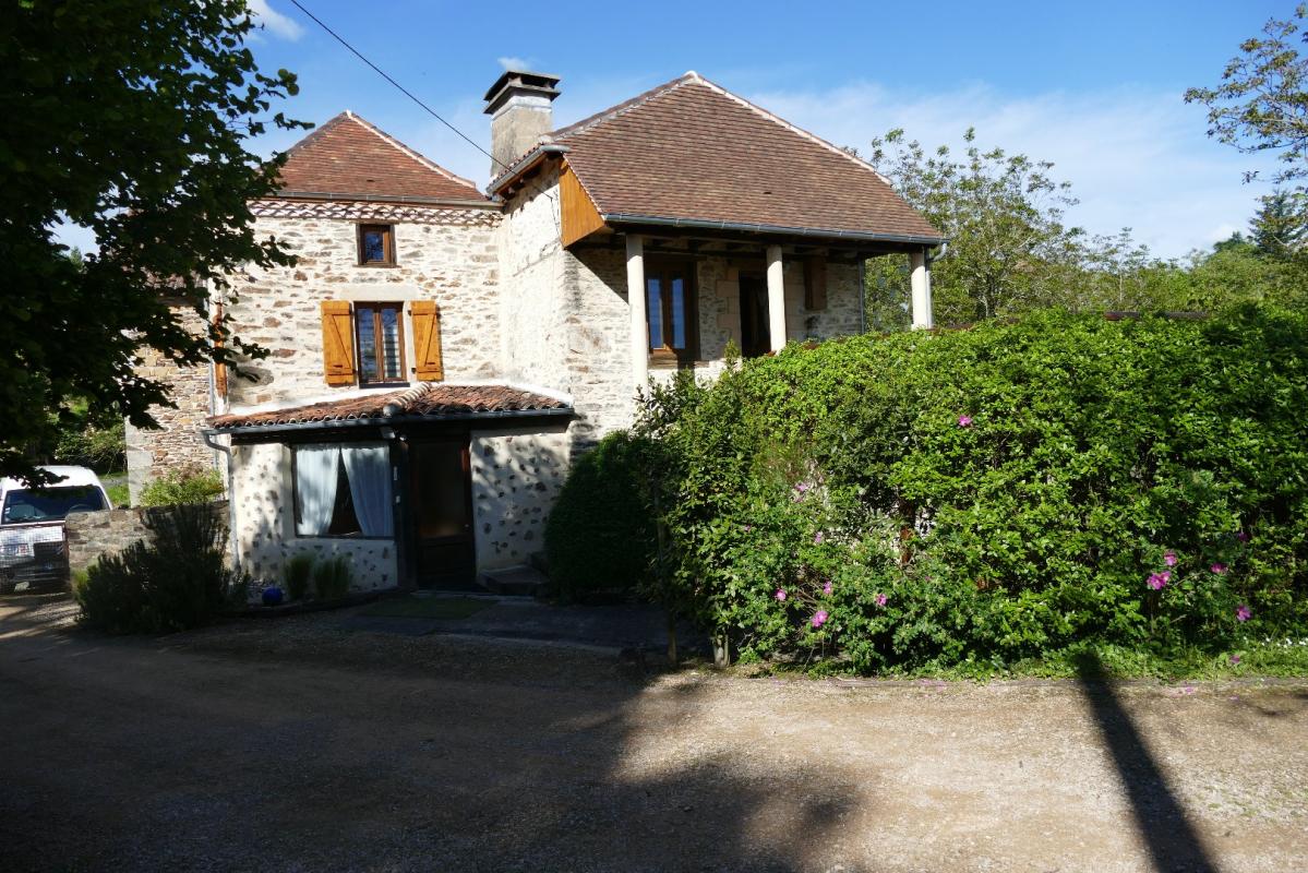 4 bedroom maison in Frayssinhes, Lot, France