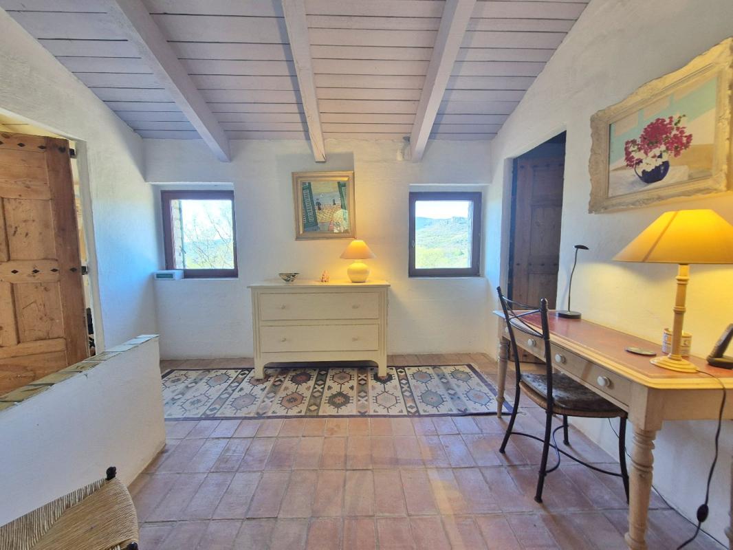 4 bedroom maison de campagne in Soubes, Hérault, France