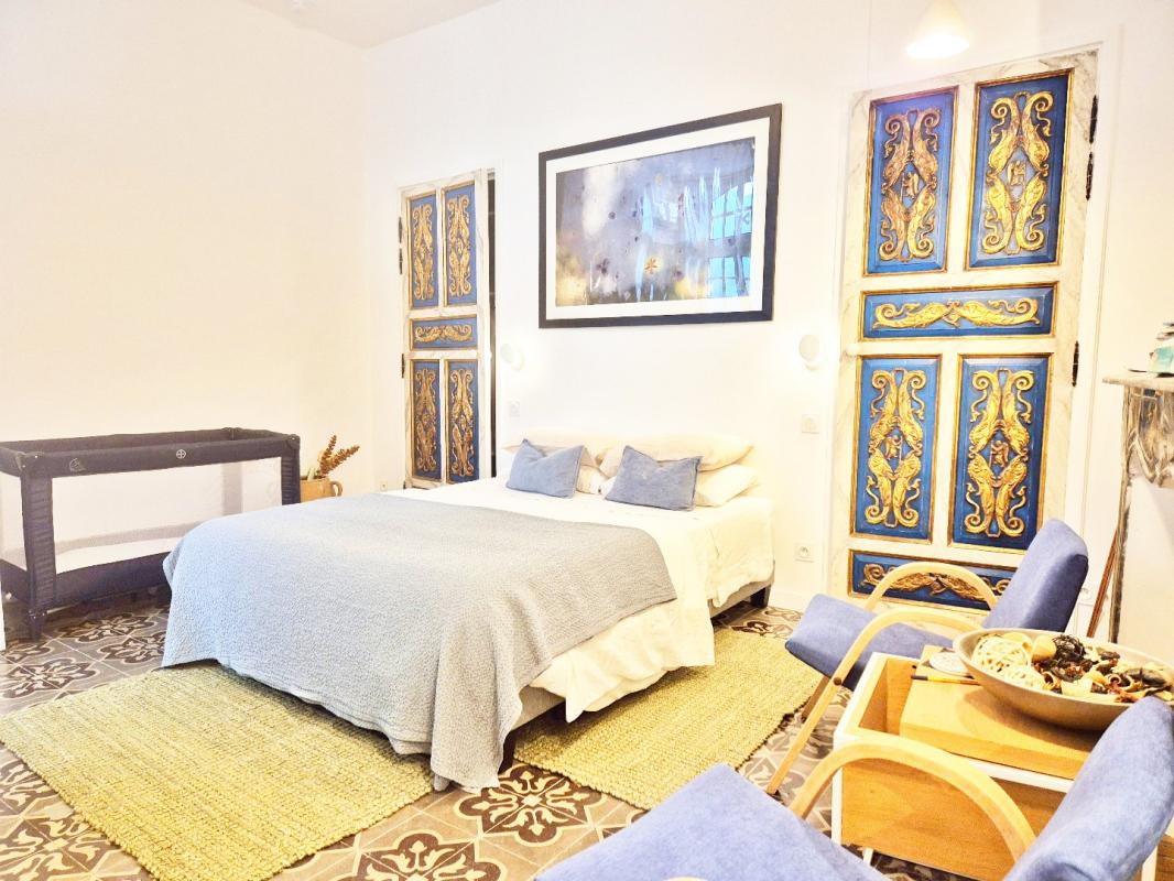 2 bedroom appartement bourgeois in Beziers, Hérault, France