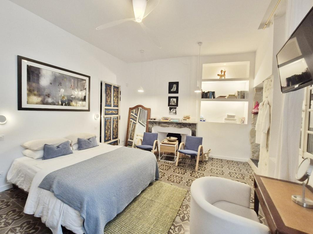 2 bedroom appartement bourgeois in Beziers, Hérault, France