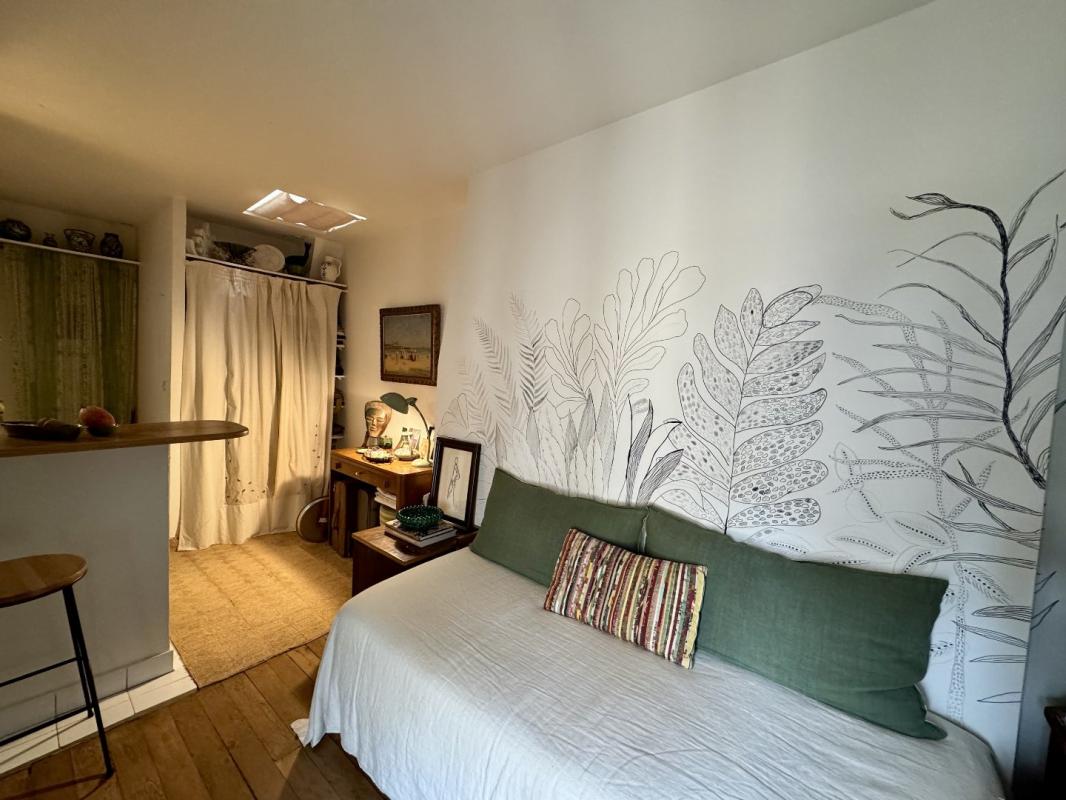 studio in Paris 10eme Arrondissement, Paris, France