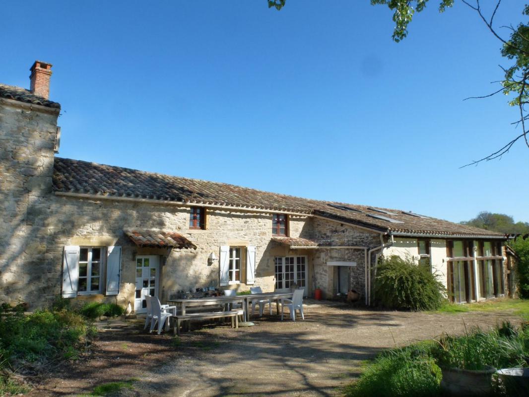 5 bedroom maison en pierres in Caylus, Tarn-et-Garonne, France
