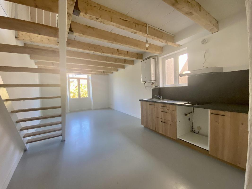 2 bedroom duplex/triplex in Millau, Aveyron, France