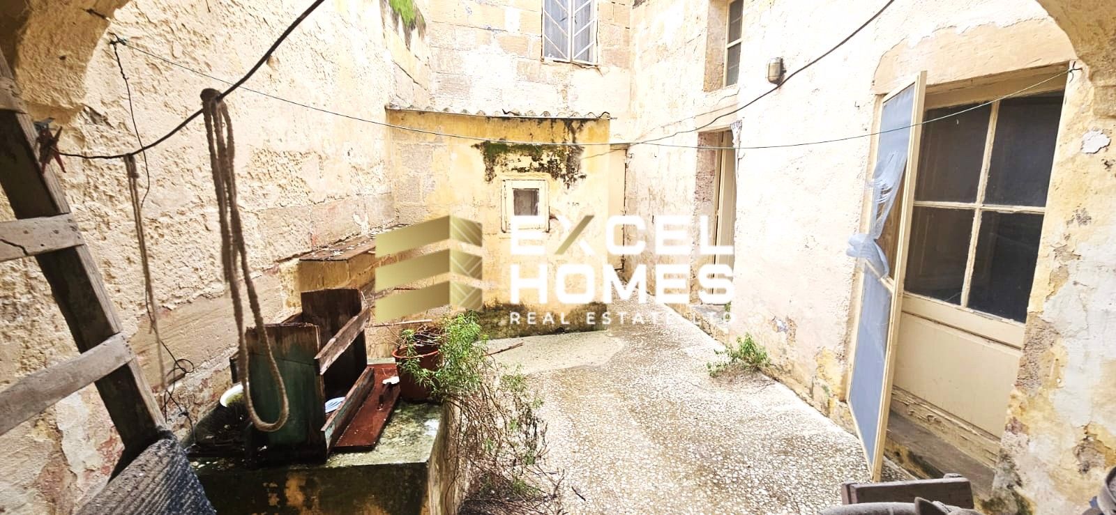 2 bedroom Character House in Tarxien, Malta – 65625