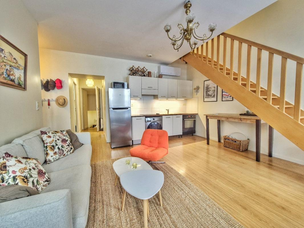 3 bedroom appartement renove in Beziers, Hérault, France