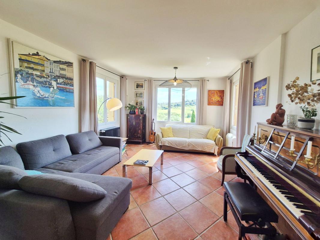 10 bedroom maison in Quarante, Hérault, France