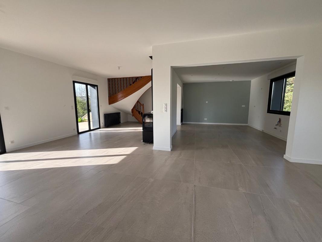 8 bedroom maison in Pradines, Lot, France