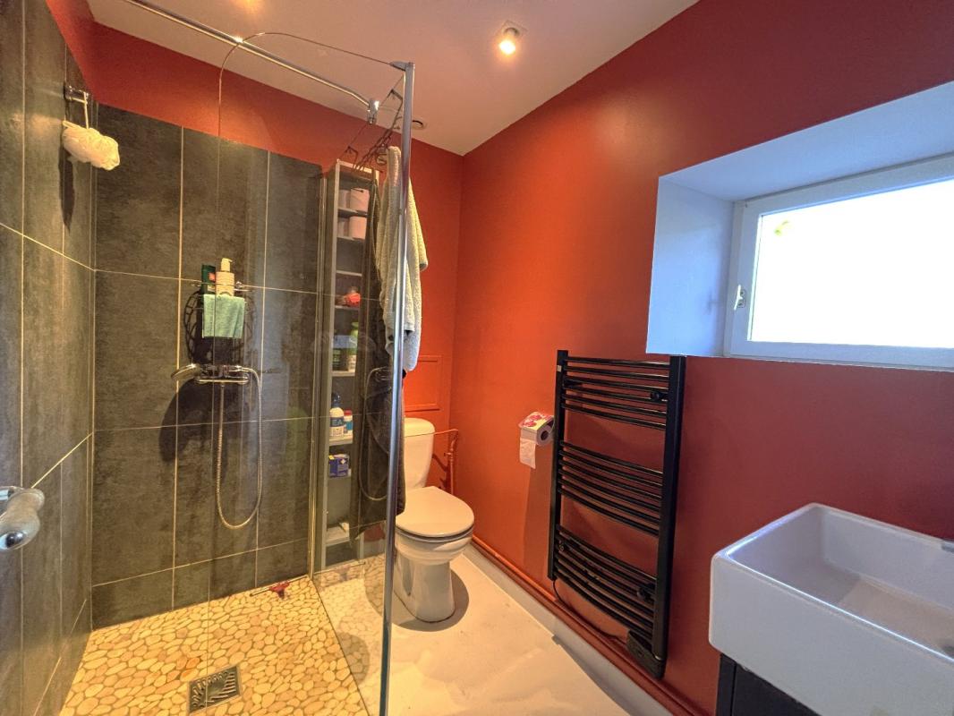 6 bedroom maison in Saint Fraigne, Charente, France