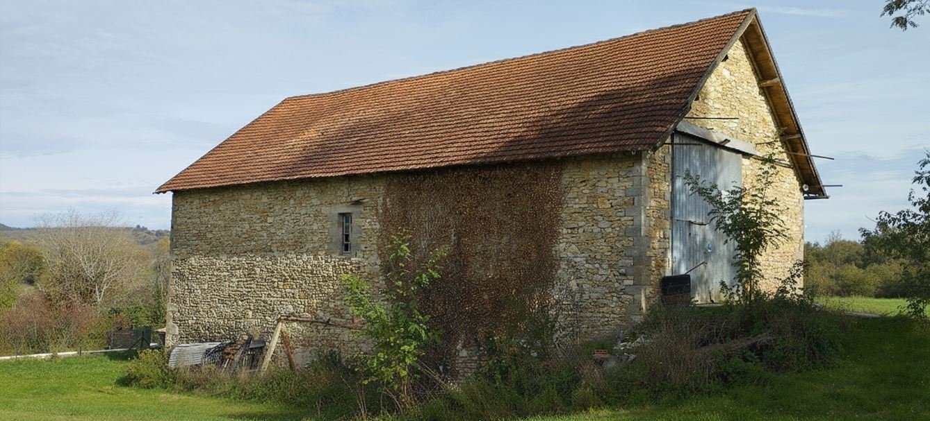 grange in Rueyres, Lot, France