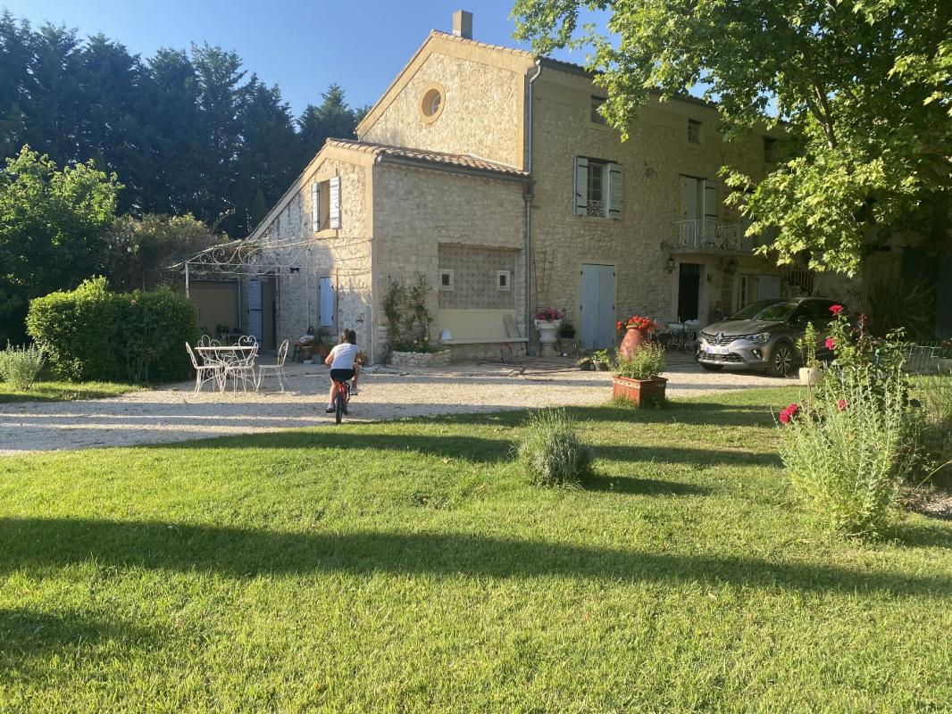 4 bedroom maison situee en campagne in Pernes Les Fontaines, Vaucluse, France