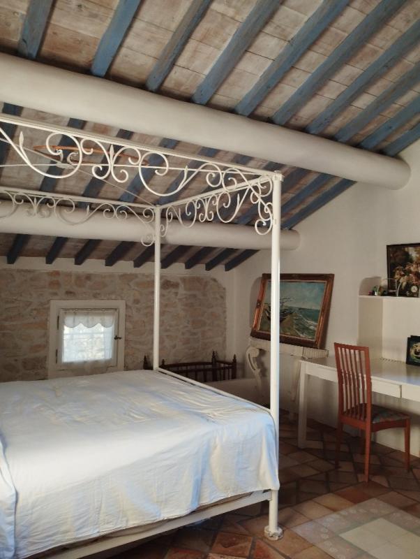 4 bedroom maison situee en campagne in Pernes Les Fontaines, Vaucluse, France