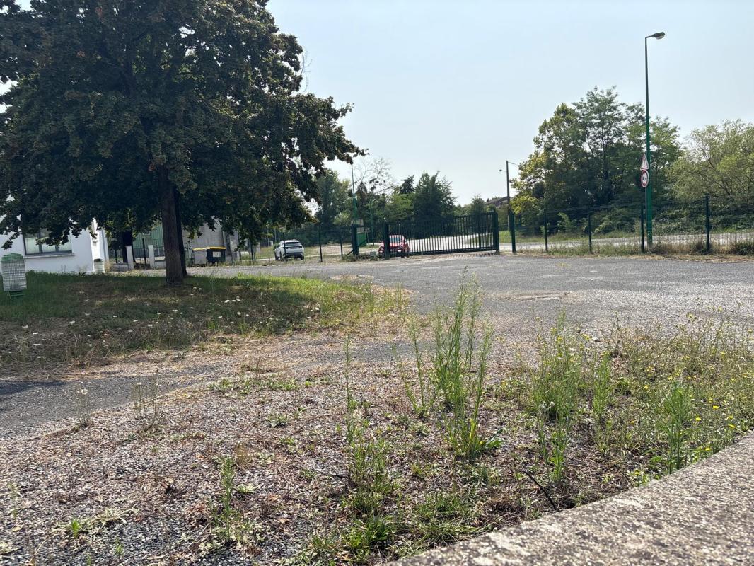 bien d’entreprise ou commerce (professionnels) in Carmaux, Tarn, France