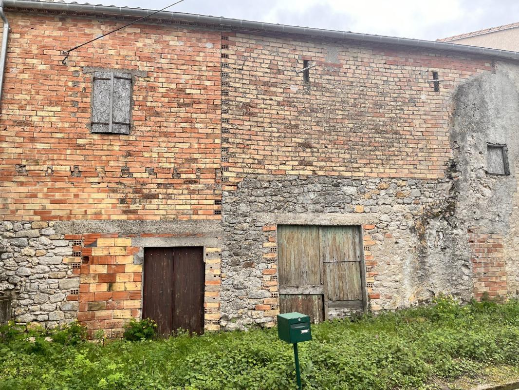 6 bedroom maison a renover in Fanjeaux, Aude, France
