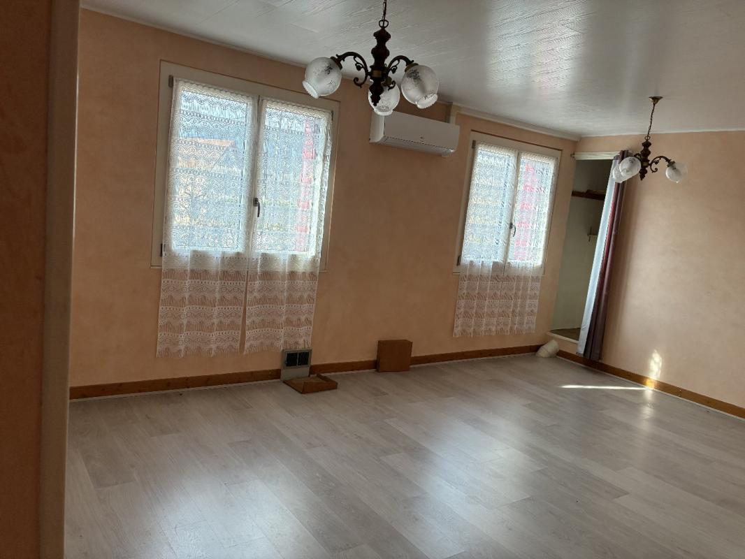 3 bedroom maison in Figeac, Lot, France