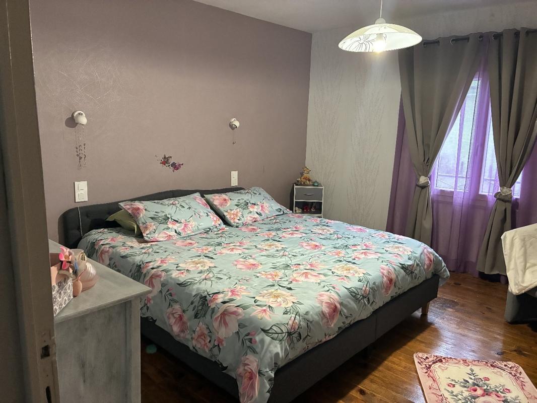 6 bedroom demeure in Montredon, Lot, France