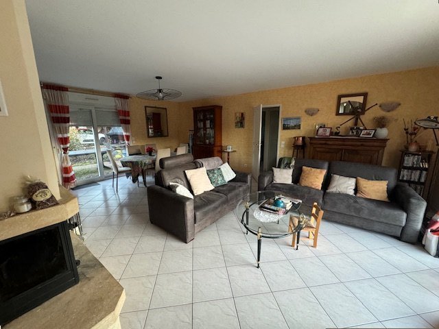 4 bedroom maison in Cahors, Lot, France