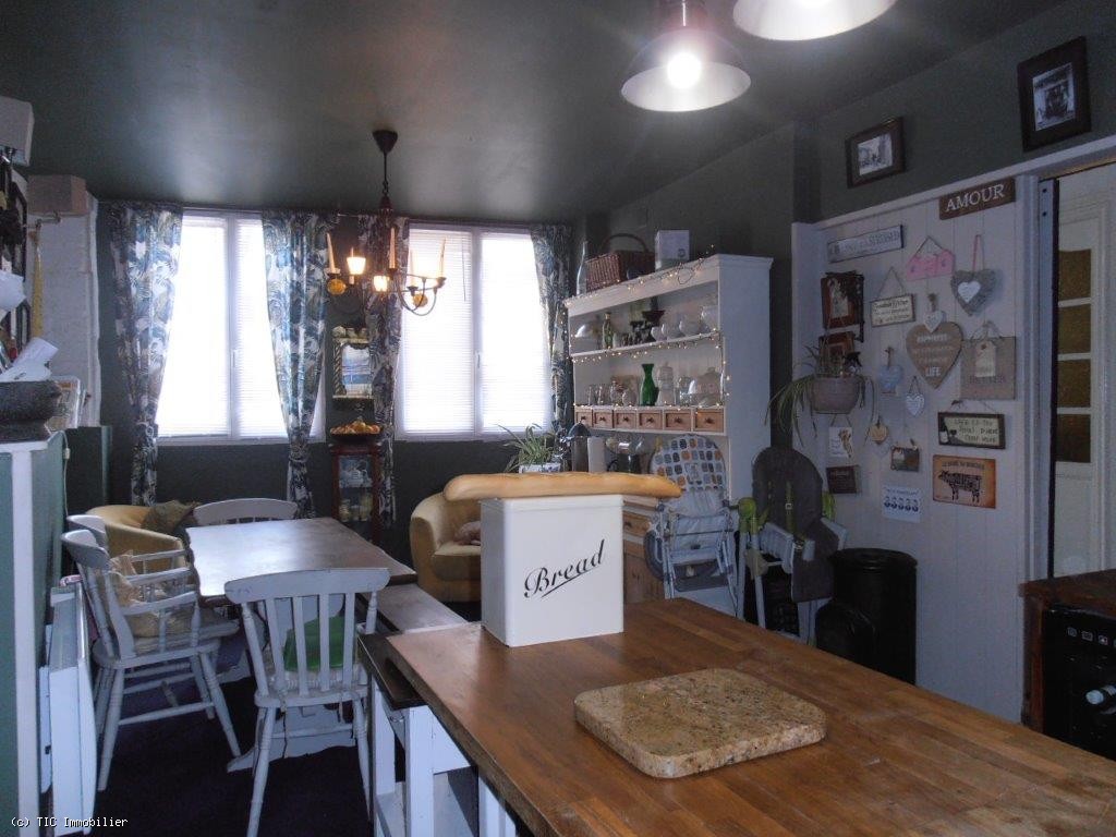 4 bedroom House in Villefagnan, France – r7292