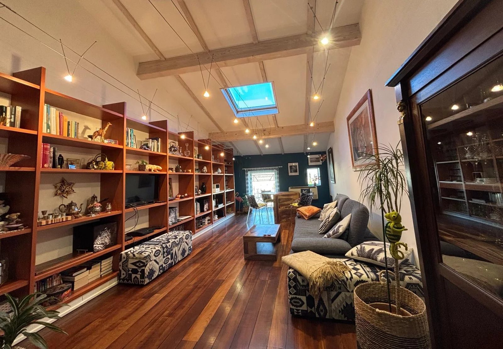 Stunning loft-style house in vibrant village, Aquitaine – France – BVI84008