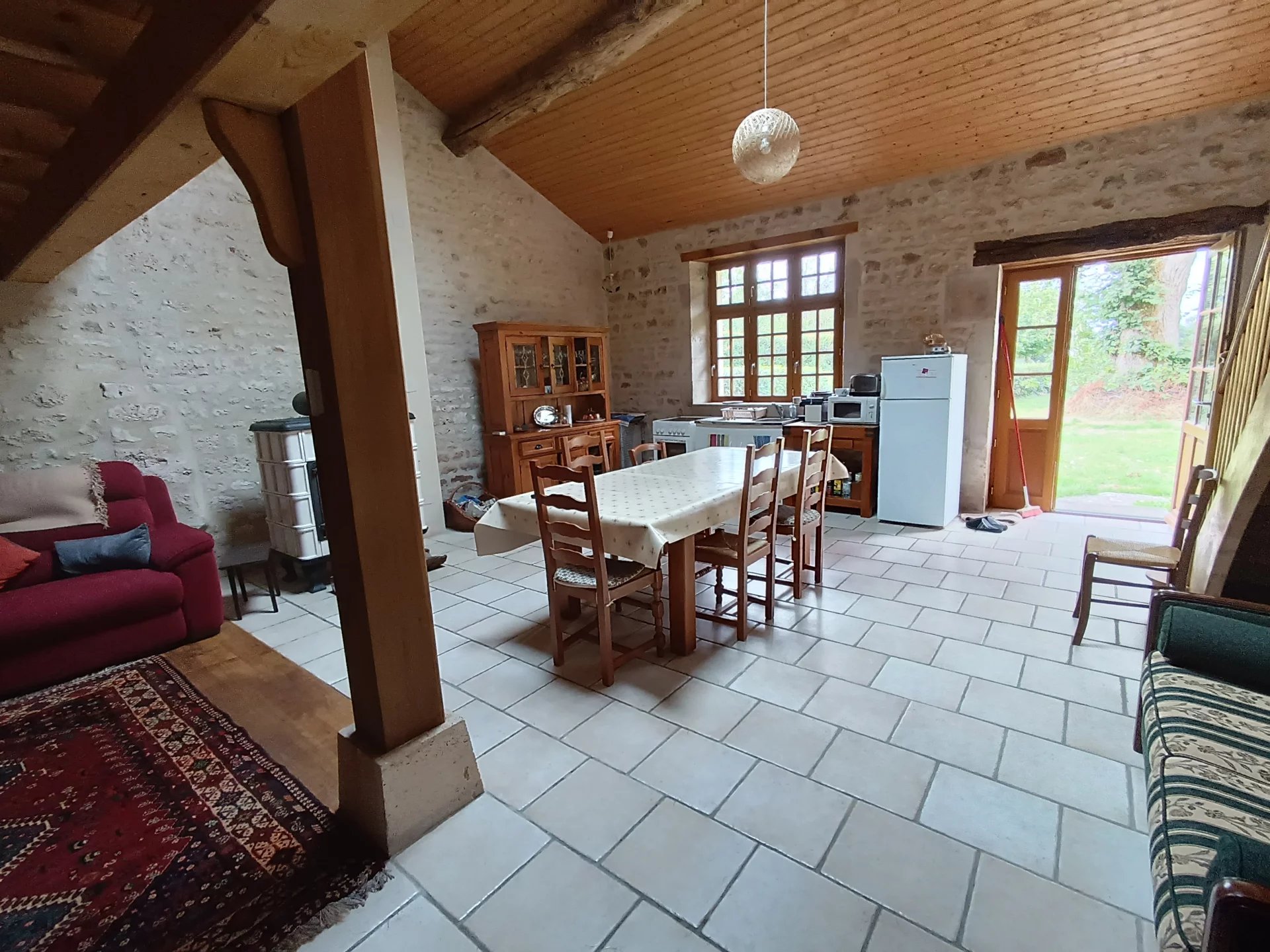Stone house with annex, garden and wooded plots, Poitou-Charentes – France – BVI82737