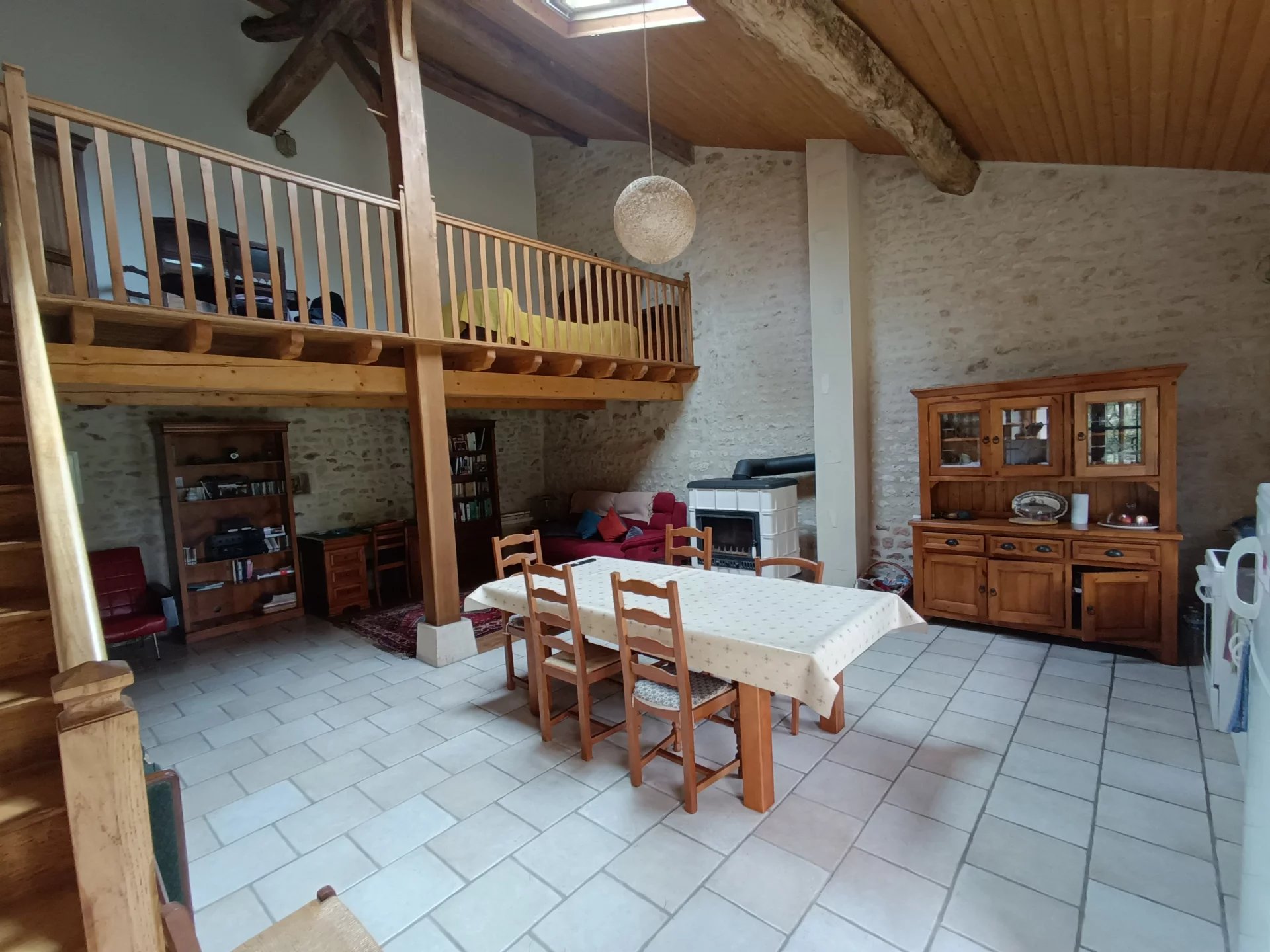 Stone house with annex, garden and wooded plots, Poitou-Charentes – France – BVI82737