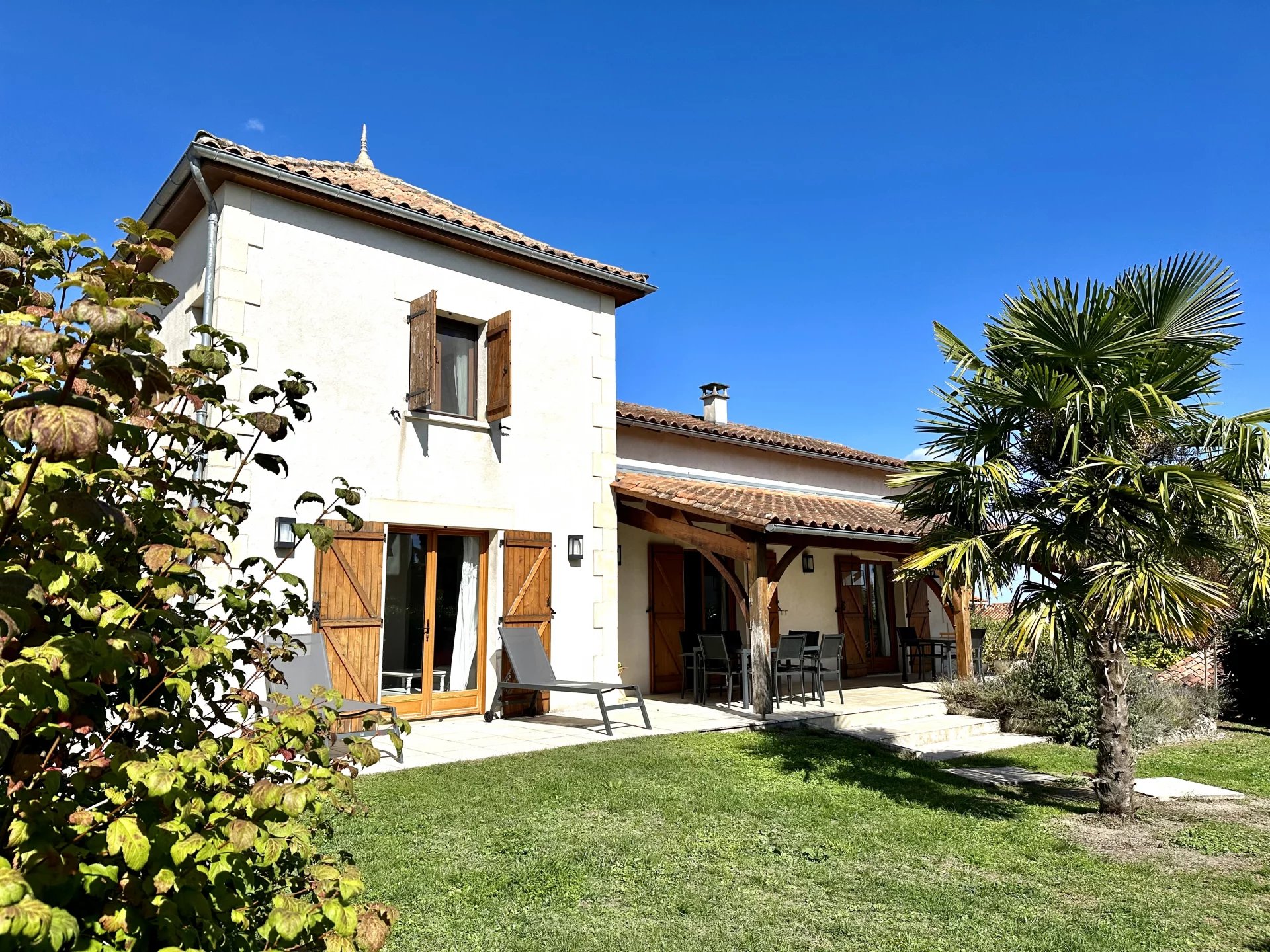 Fantastic investment opportunity – 2 Contemporary properties beside golf course, Poitou-Charentes – France – BVI82971