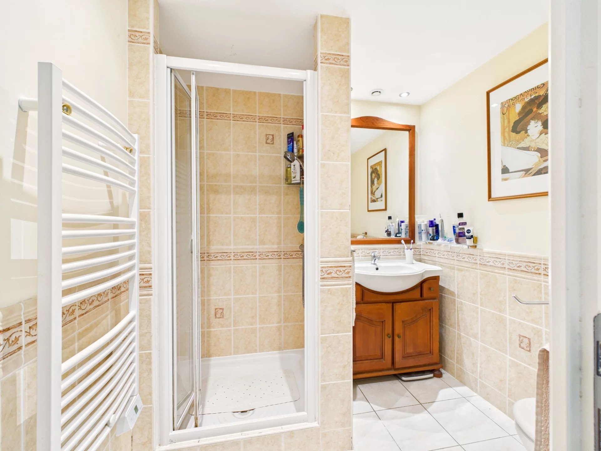 Fabulous Farmhouse with Pool and Outbuildings Offering Potential, Aquitaine – France – BVI82592