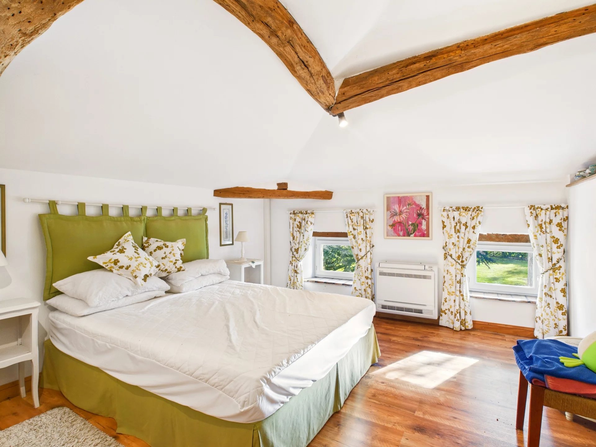 Fabulous Farmhouse with Pool and Outbuildings Offering Potential, Aquitaine – France – BVI82592