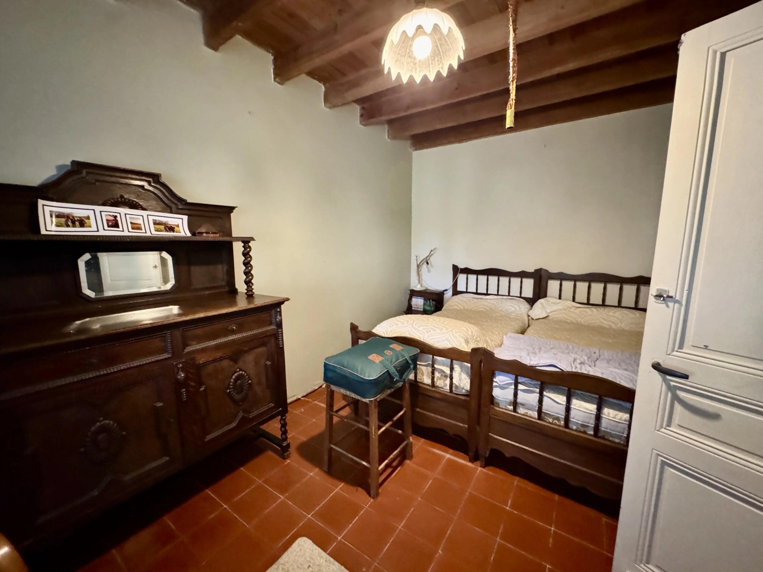 2-bed stone cottage close to amenities, Aquitaine – France – BVI82859