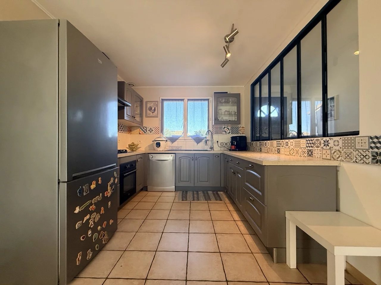 Single-story house with garage and land – near Carcassonne – perfect for holidays or main residence, Languedoc-Roussillon – France – BVI83965