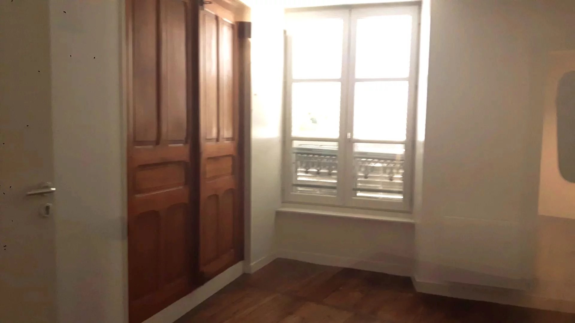 Mixed-Use Property in Prime Location in Bellac, Limousin – France – BVI80539