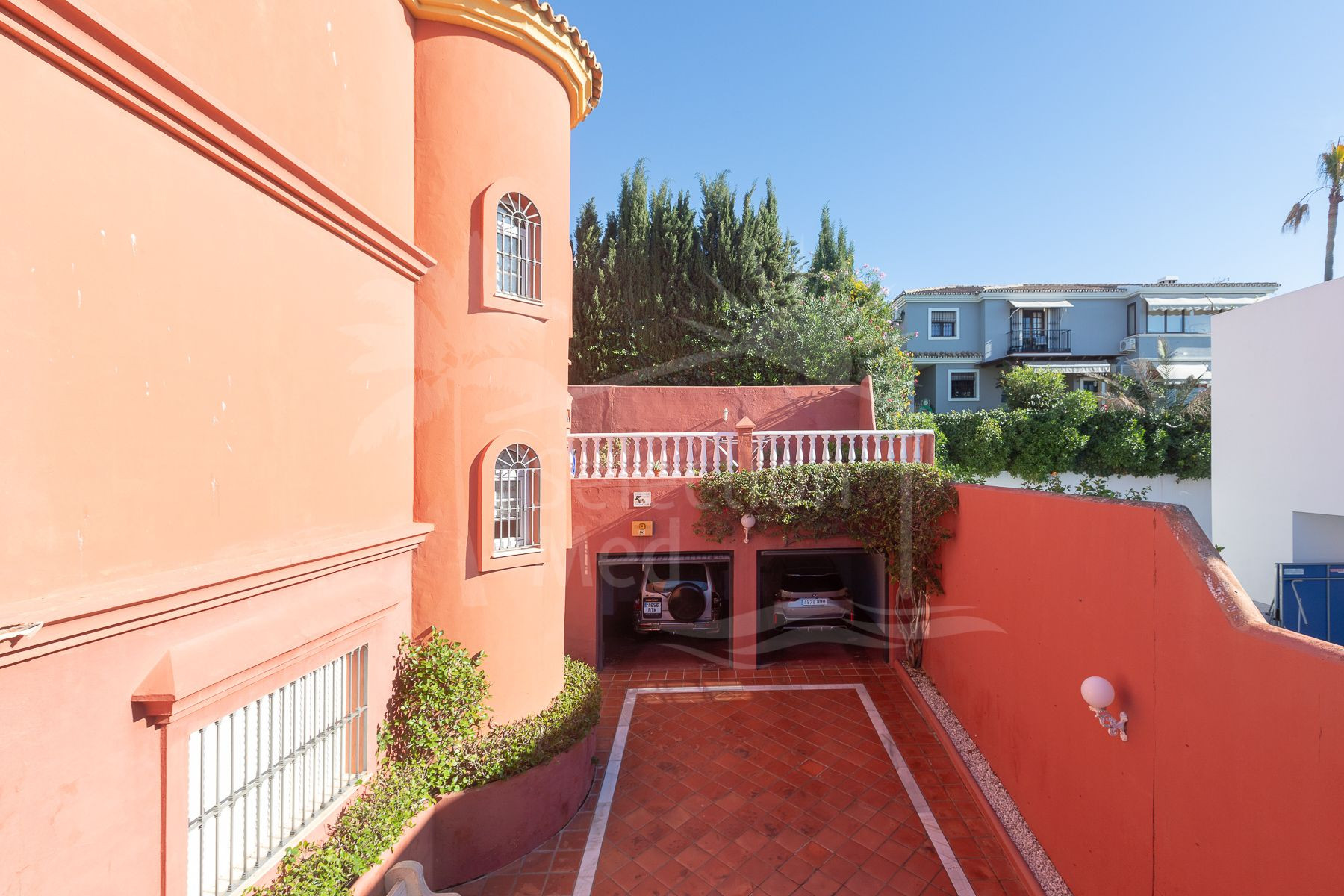 6 bedroom Villa in Estepona, Malaga, Spain – 428-05126P