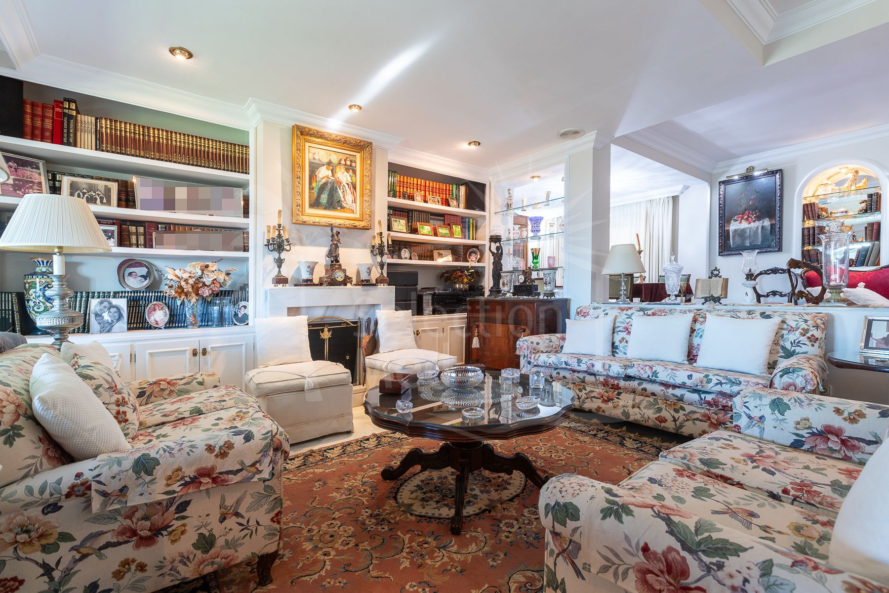 6 bedroom Villa in Estepona, Malaga, Spain – 428-05126P