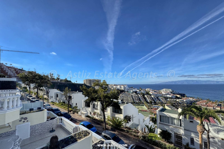 1 bedroom studio in Apartamentos Jacaranda, Acantilados De Los Gigantes, Spain – AAEP1869