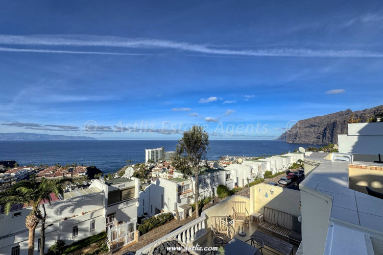 1 bedroom studio in Apartamentos Jacaranda, Acantilados De Los Gigantes, Spain – AAEP1869