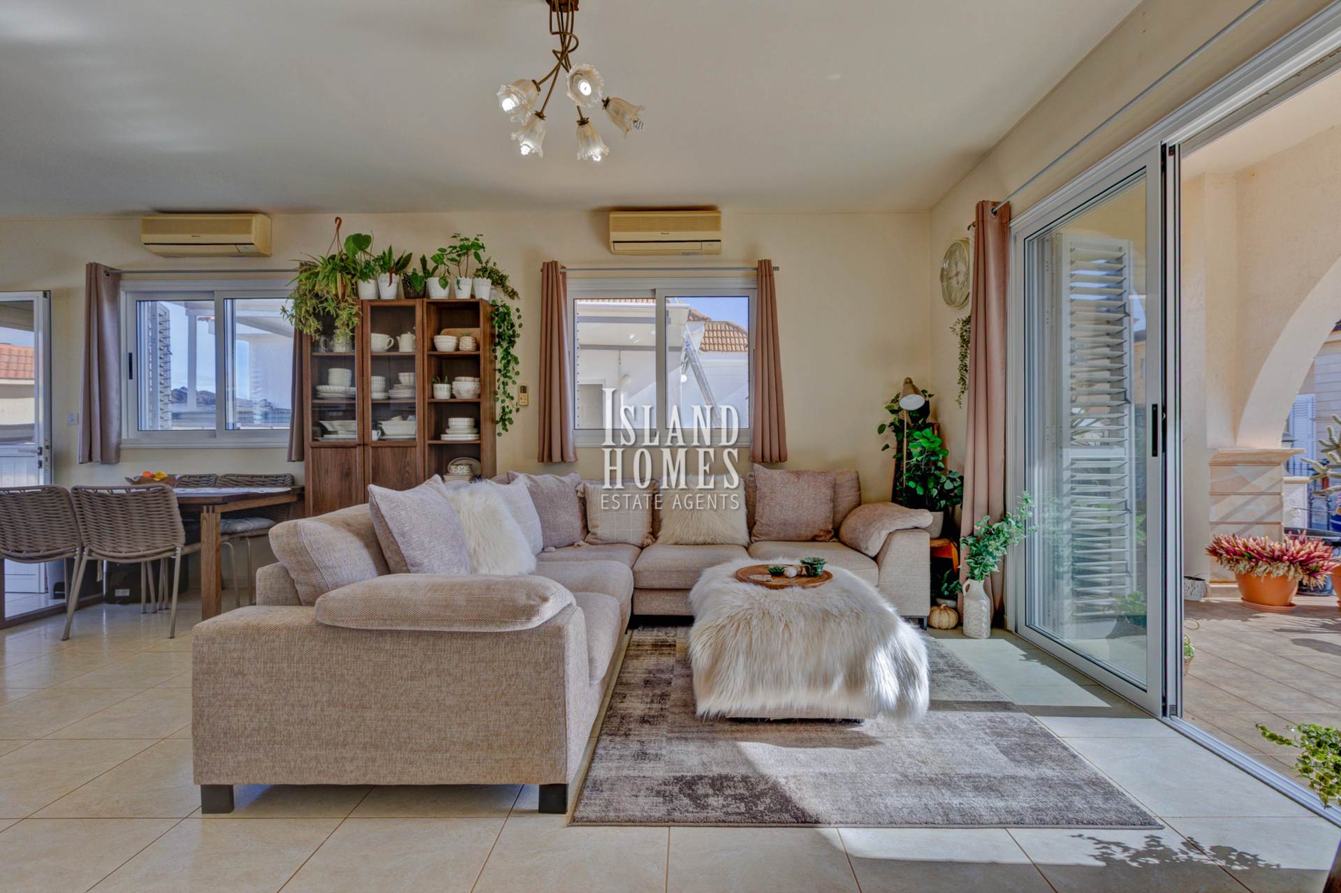 2 bedroom Bungalow in Liopetri, Famagusta, Cyprus – PdL106