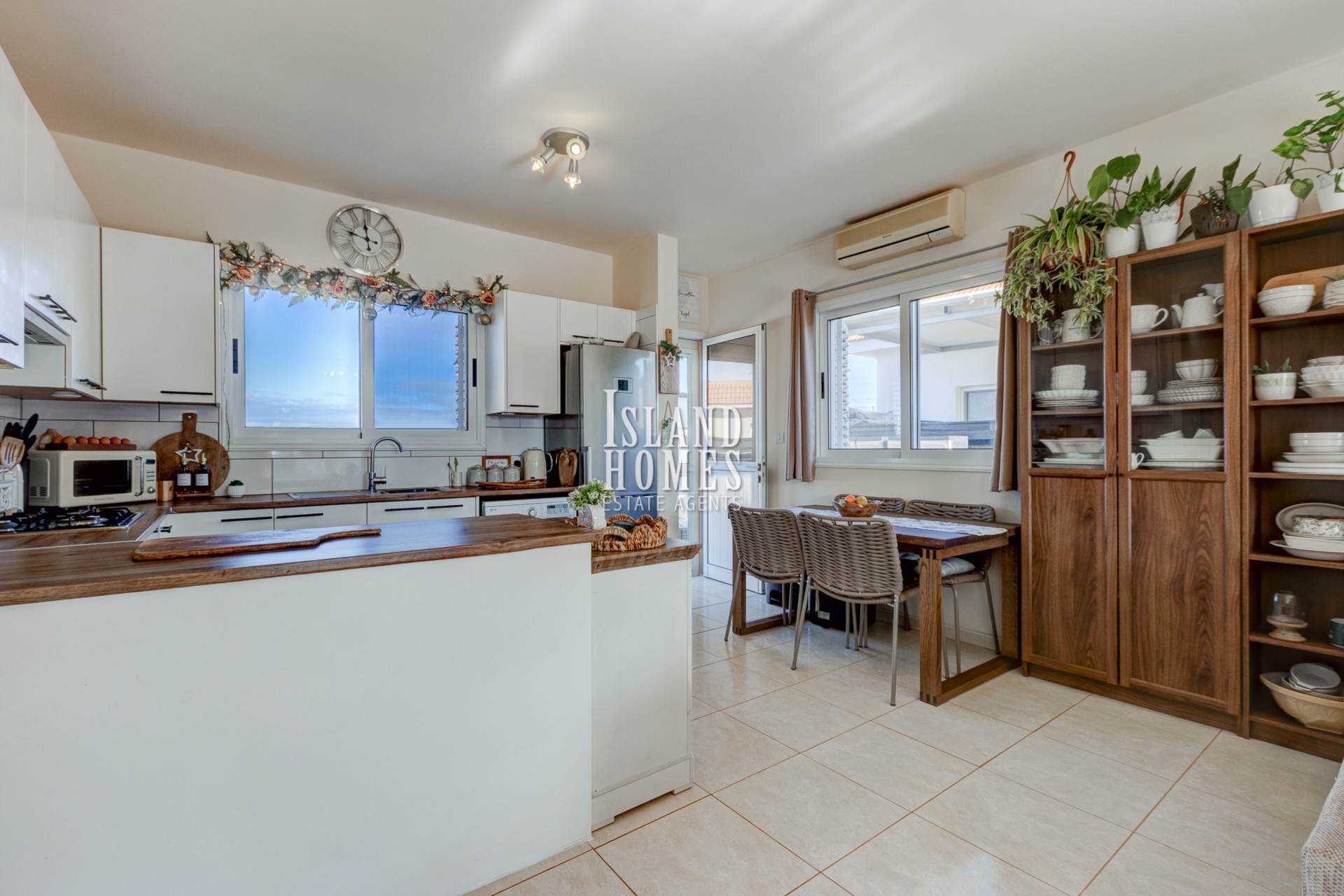 2 bedroom Bungalow in Liopetri, Famagusta, Cyprus – PdL106