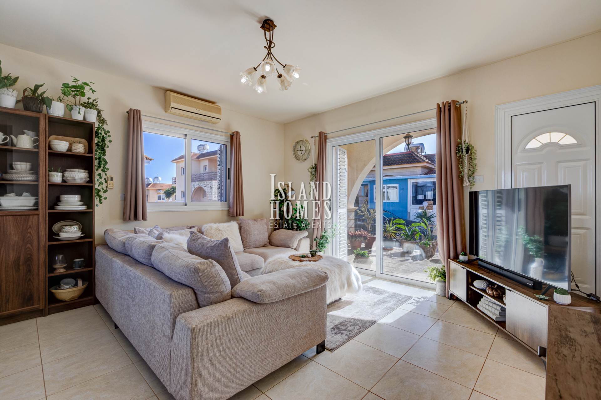 2 bedroom Bungalow in Liopetri, Famagusta, Cyprus – PdL106